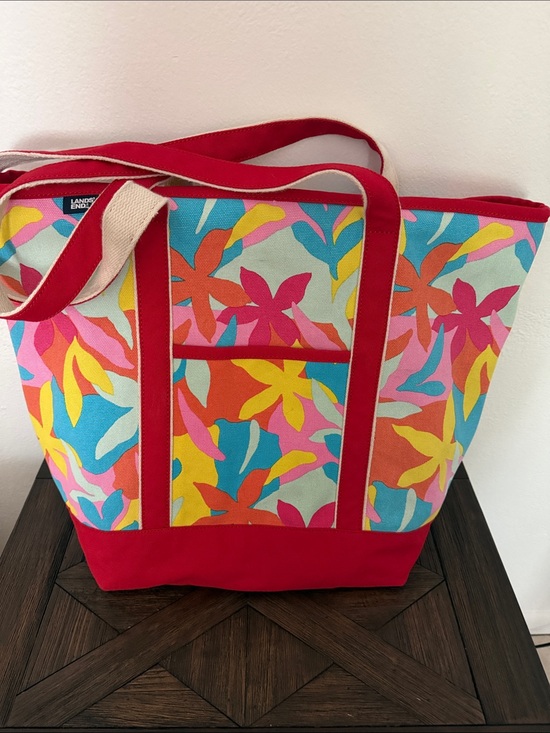 Lands' End Handbags - Lands’ End 5-Pocket Canvas Extra Large Tote Bag Floral Red Trim